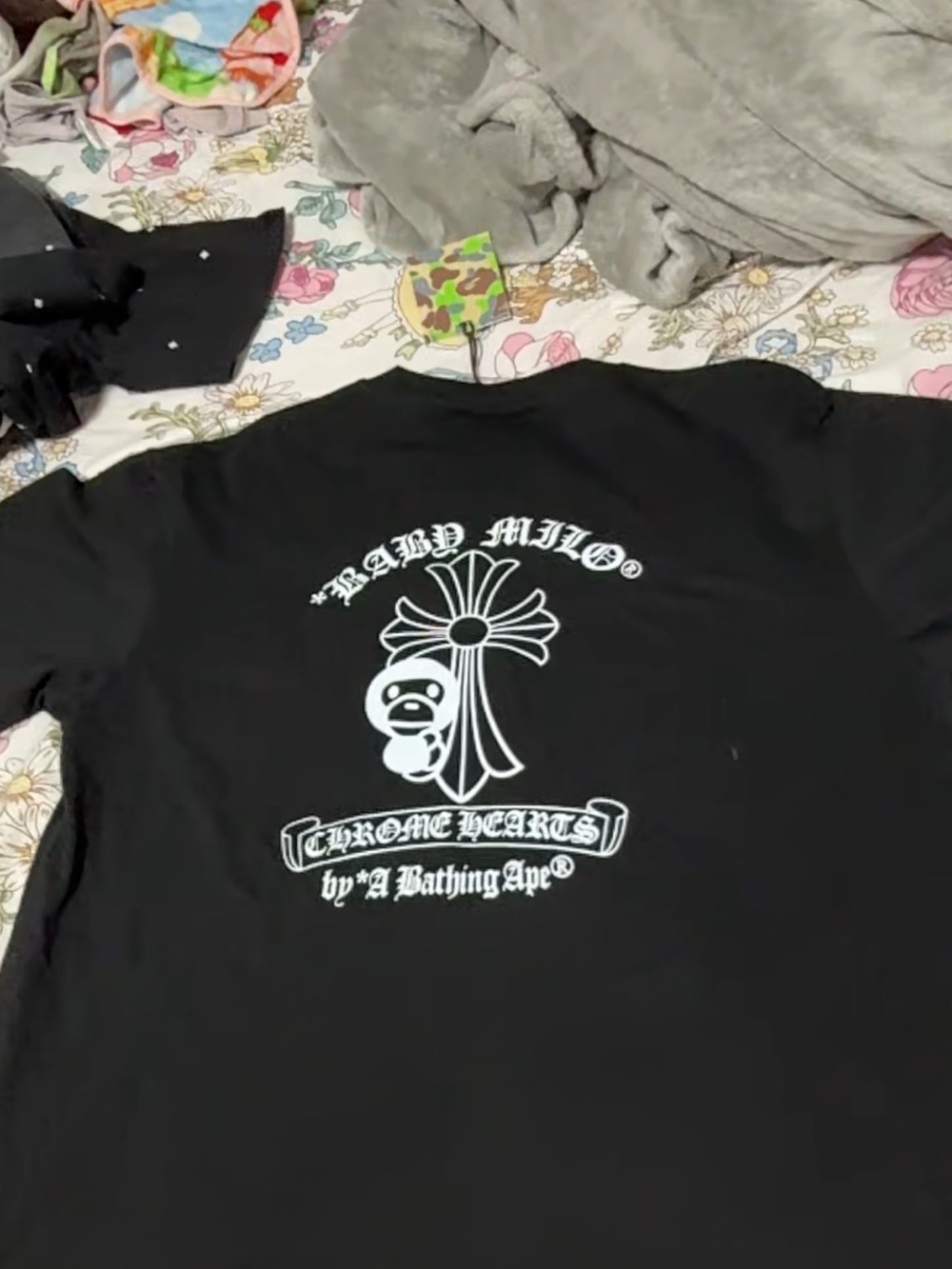 Bape Black Tee with White Ape Crest Logo - Picture 2 of 2